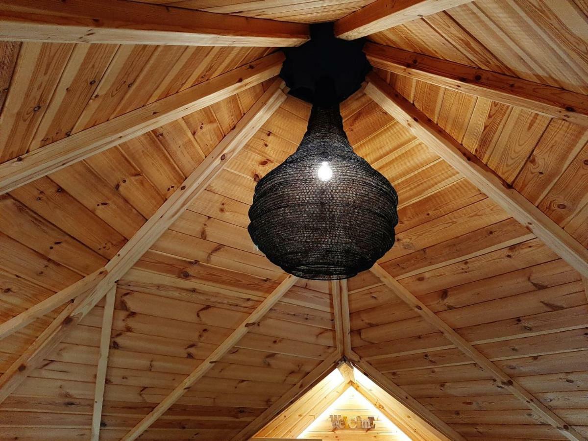 La Cabane De L'Atelier Bomal Екстер'єр фото